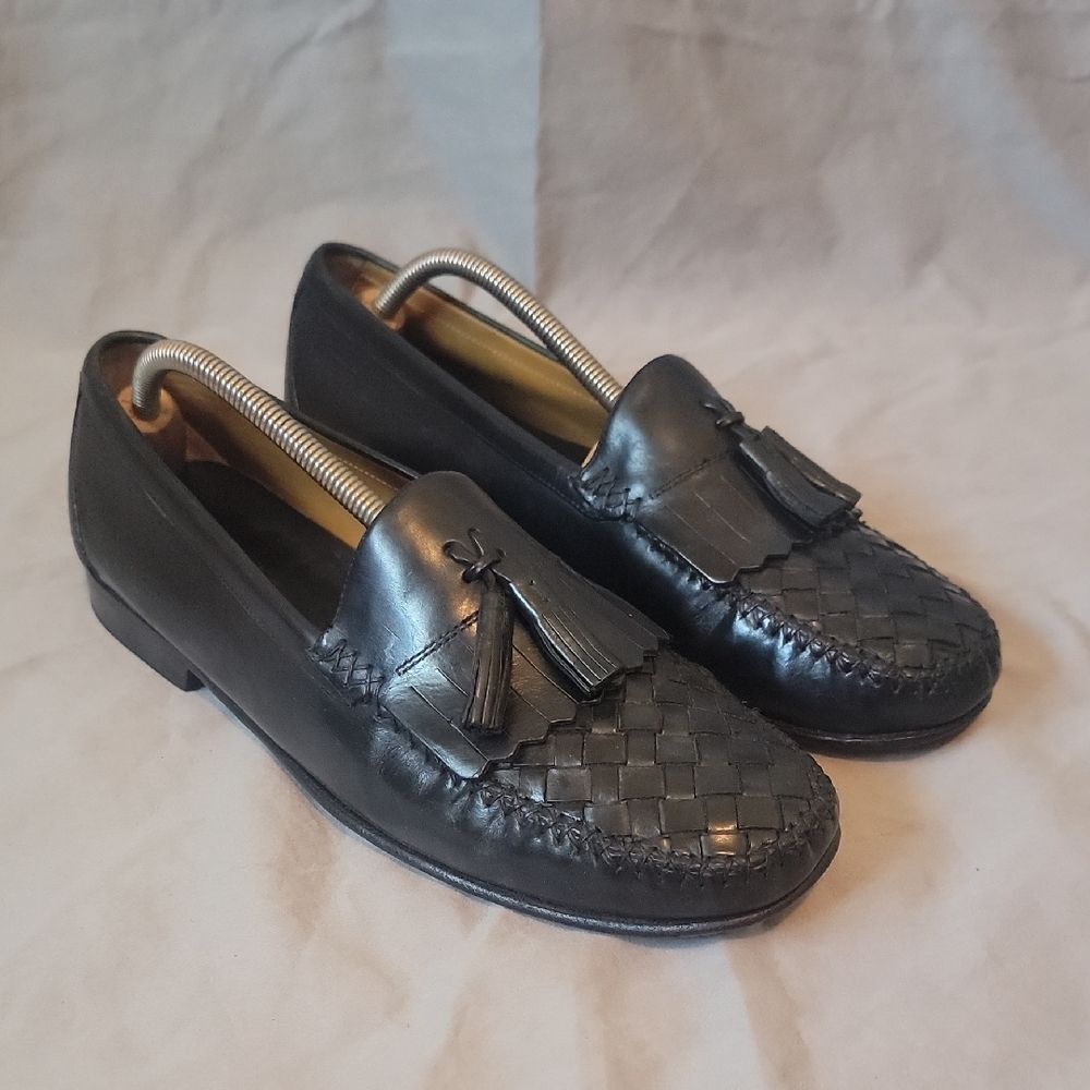 Cole Haan 11 D Black Leather Loafers with Tassels